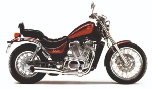 INTRUDER 750 (1986)